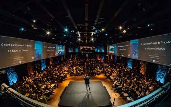 Sicher präsentieren ohne Angst — Coaching & Hypnose in Radolfzell bei WolfsKraft